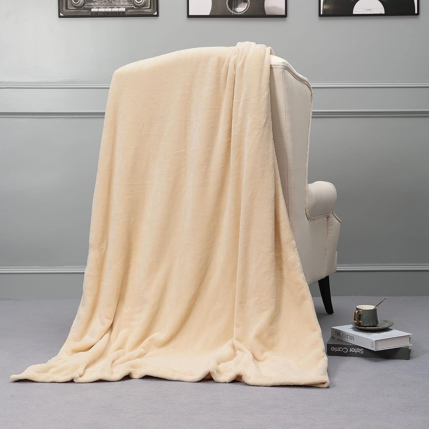 Fleece Blankets, Super Soft Flannel Queen Size Blanket for Bed, Luxury Cozy Microfiber Plush Fuzzy Blanket,Beige