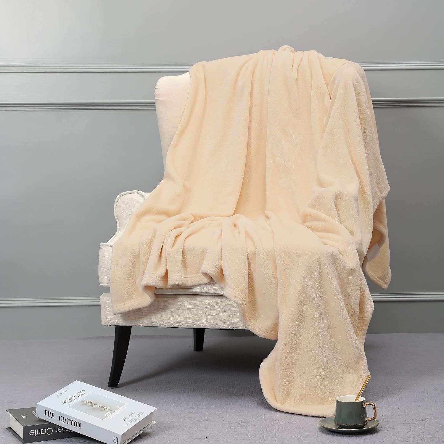 Fleece Blankets, Super Soft Flannel Queen Size Blanket for Bed, Luxury Cozy Microfiber Plush Fuzzy Blanket,Beige