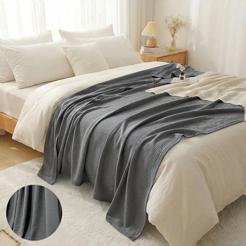 100% Bamboo Fiber Thin Summer Blanket Soft Breathable Sofa Bed Cooling Blanket for Adults Kids Lightweight Air Conditioner Quilt