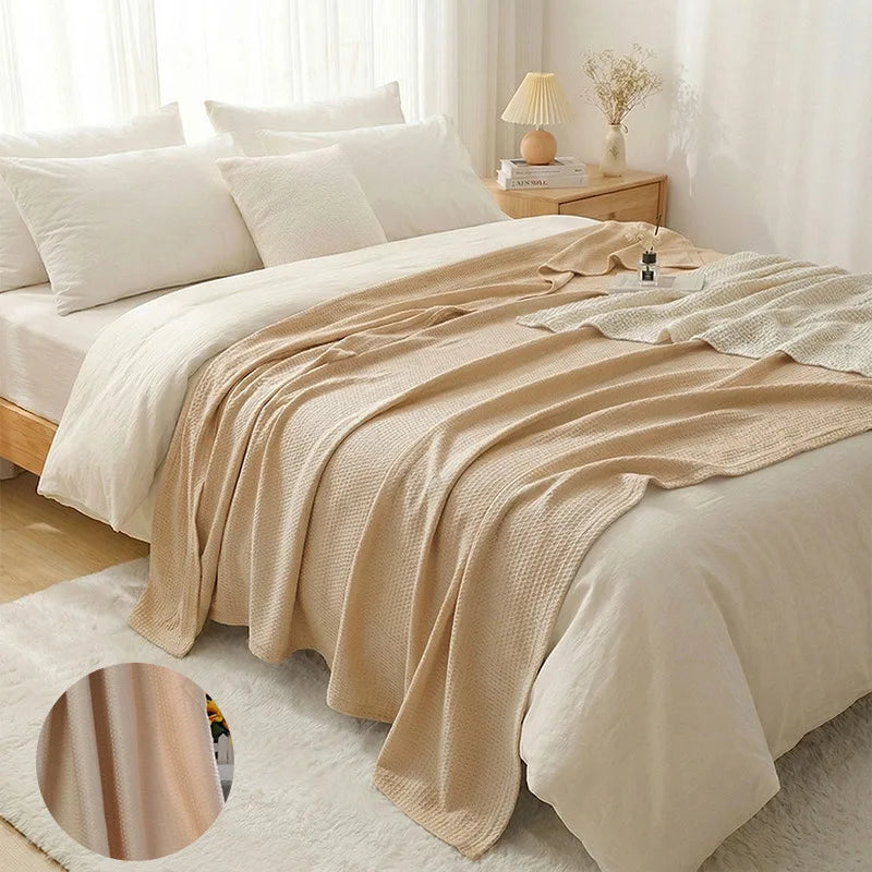 100% Bamboo Fiber Thin Summer Blanket Soft Breathable Sofa Bed Cooling Blanket for Adults Kids Lightweight Air Conditioner Quilt