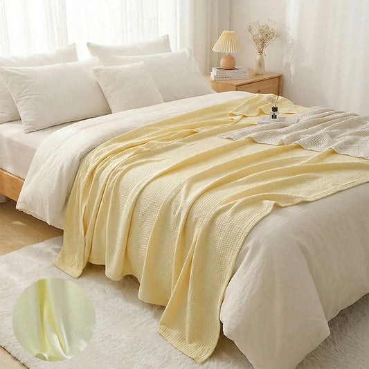 100% Bamboo Fiber Thin Summer Blanket Soft Breathable Sofa Bed Cooling Blanket for Adults Kids Lightweight Air Conditioner Quilt