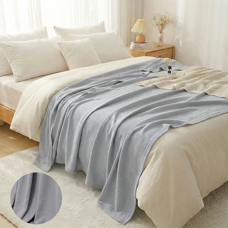 100% Bamboo Fiber Thin Summer Blanket Soft Breathable Sofa Bed Cooling Blanket for Adults Kids Lightweight Air Conditioner Quilt